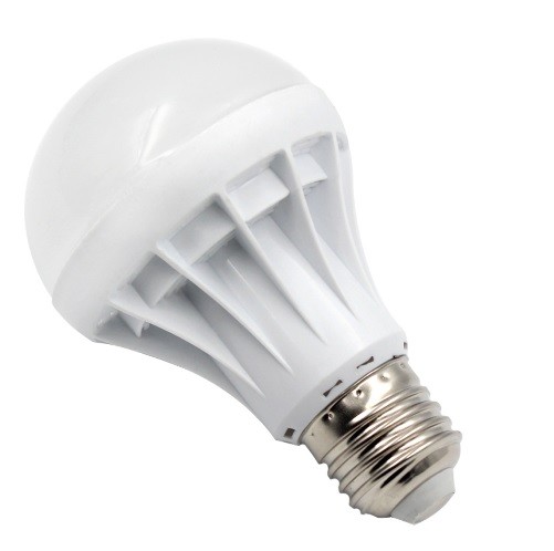 Energiatakarékos LED izzó égő fehér 7W E27